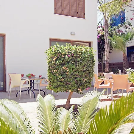 Revi Villa Protaras